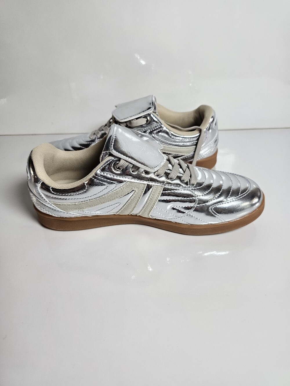 Steve Madden Madrid Metallic Silver Sneakers Women's Size 9.5 New Without Box - Picture 7 of 9